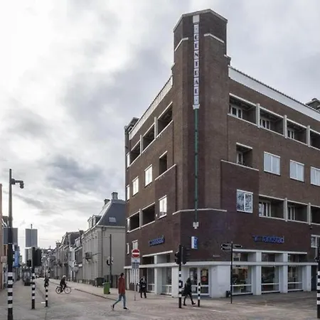 Central Tilburg Apartments * Tilburg