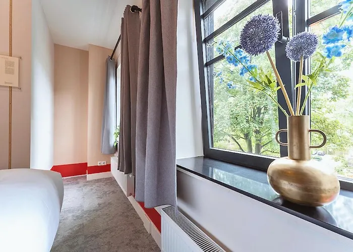 New 公寓 提耳堡